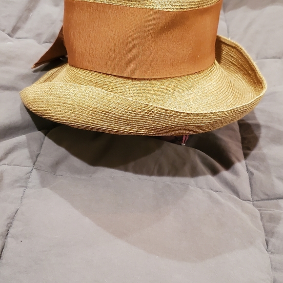 Classy Paper Straw Hat from Barney's NY - Picture 3 of 9